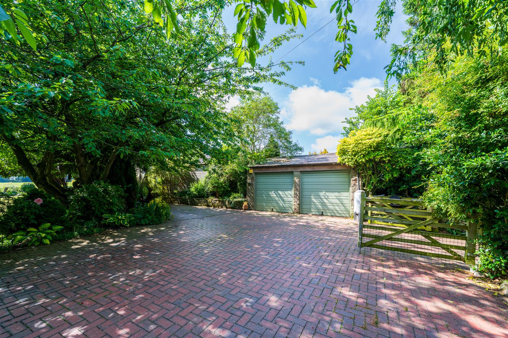 Sherwood Cottage , Shrewsbury, SY4 5PX SSTC Sherwood Cottage , Shrewsbury, SY4 5PX SSTC